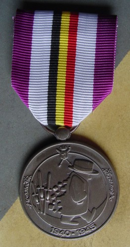 WW2 Civilian Invalid Medal, obverse