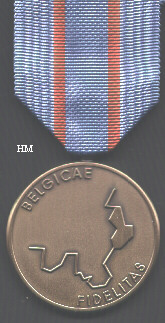 The Resistance against Nazism medal, red stripes